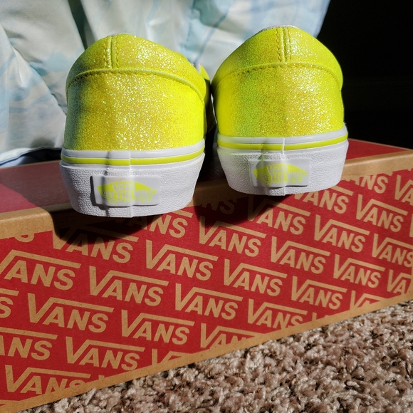 Vans Glitter Slip Ons - Picture 4 of 4